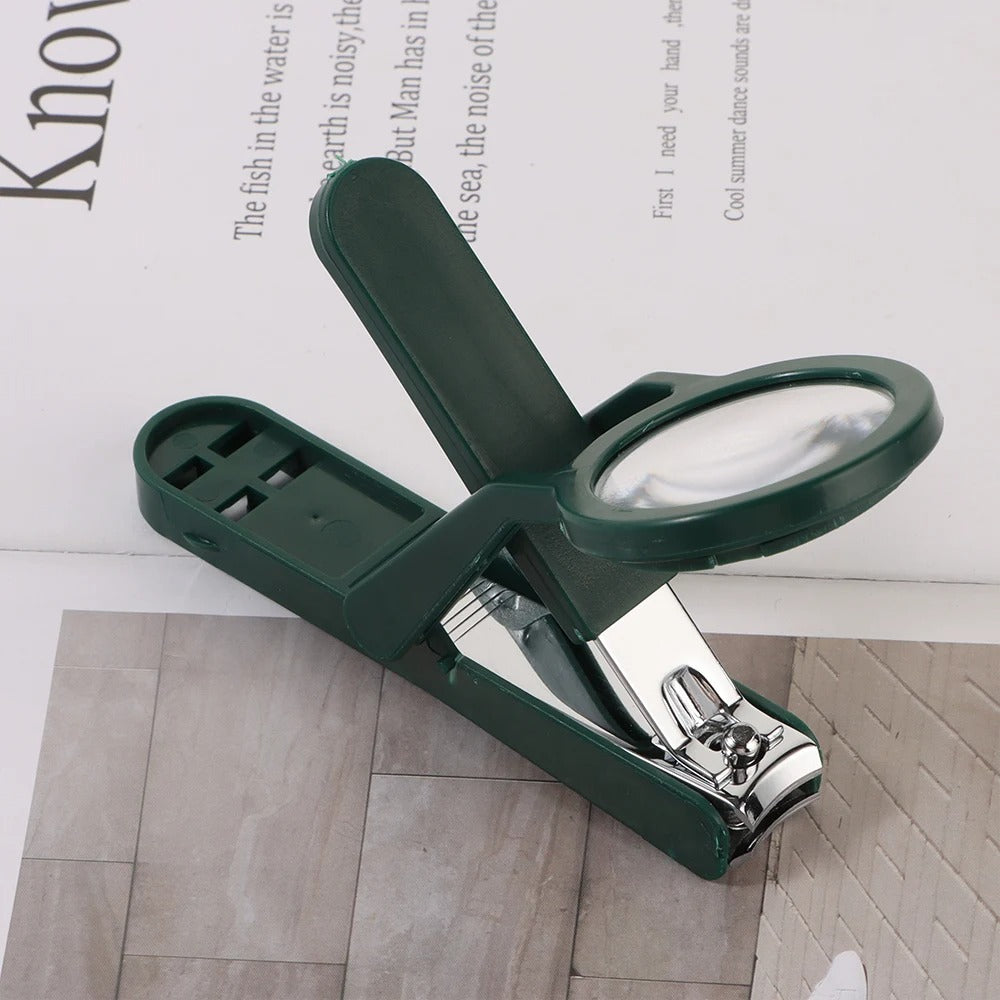 Magnifying Glass Nail Clippers